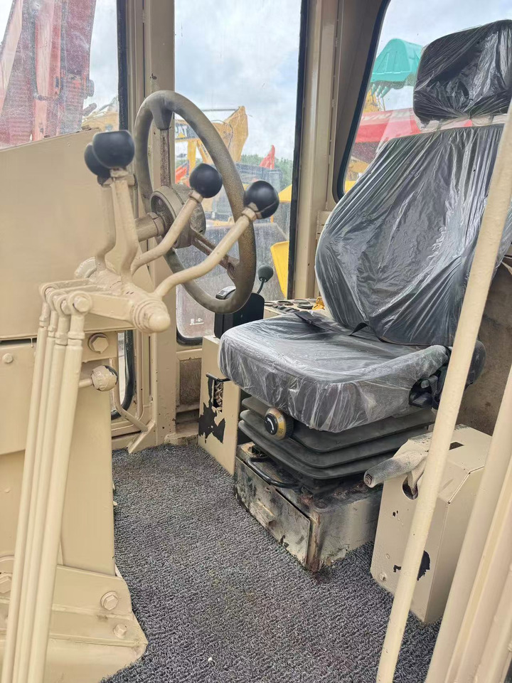 CATERPILLAR 140H - Grader: foto 4 CATERPILLAR 140H - Grader: foto 4