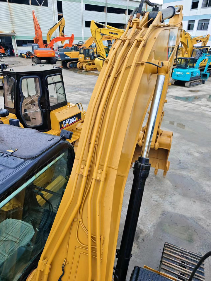 CATERPILLAR 320D - Excavadora de cadenas: foto 4 CATERPILLAR 320D - Excavadora de cadenas: foto 4