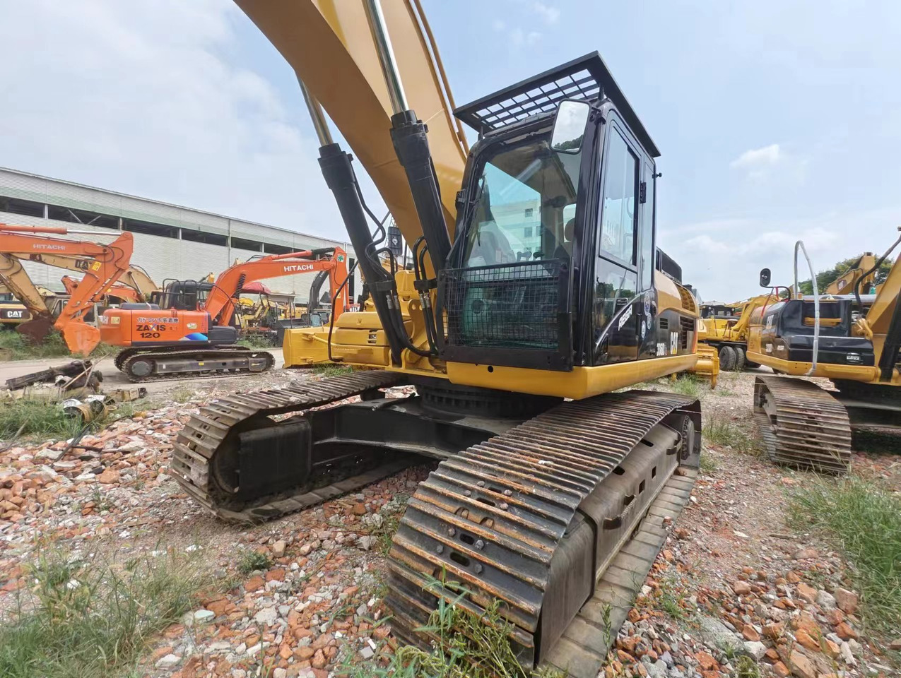 CATERPILLAR 336D2L CAT 336 - Excavadora de cadenas: foto 3 CATERPILLAR 336D2L CAT 336 - Excavadora de cadenas: foto 3