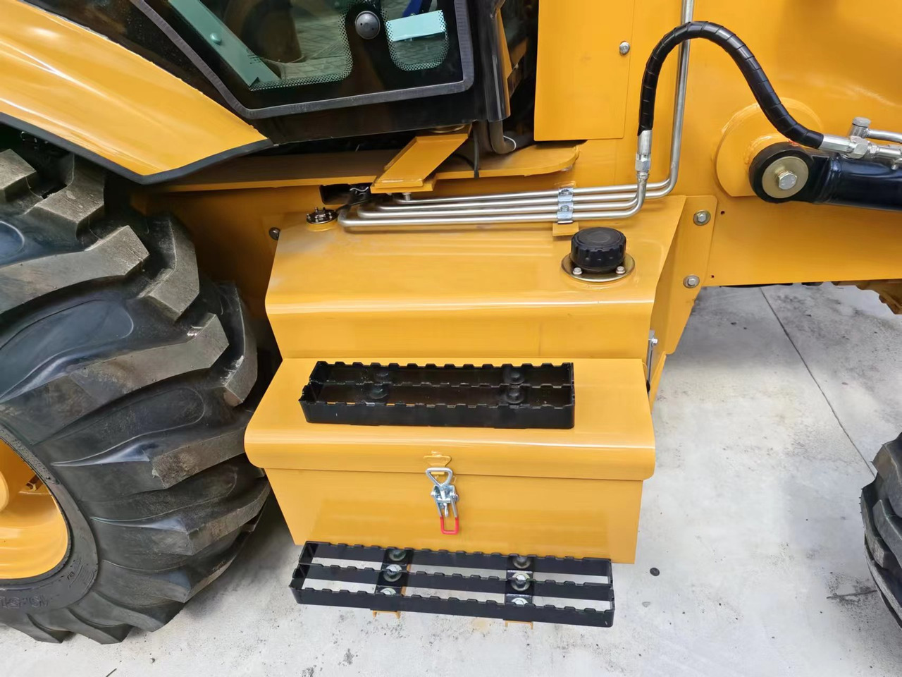 CATERPILLAR 420F - Retroexcavadora: foto 5 CATERPILLAR 420F - Retroexcavadora: foto 5