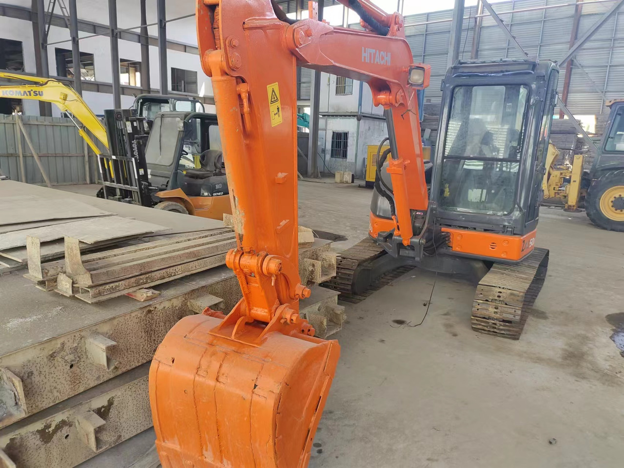 HITACHI ZX50U mini digger ZX55 ZX60 ZX70 small excavator - Miniexcavadora: foto 2 HITACHI ZX50U mini digger ZX55 ZX60 ZX70 small excavator - Miniexcavadora: foto 2