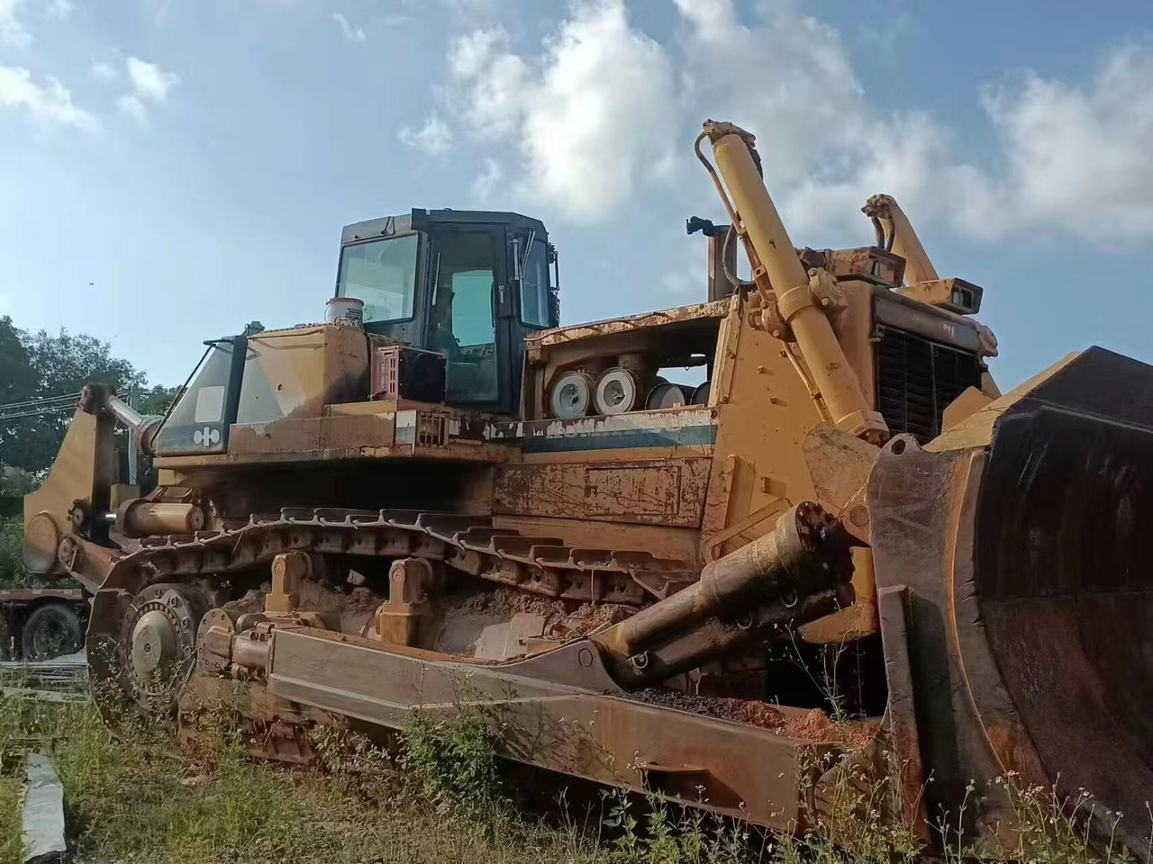 KOMATSU D475 - Bulldozer: foto 1 KOMATSU D475 - Bulldozer: foto 1
