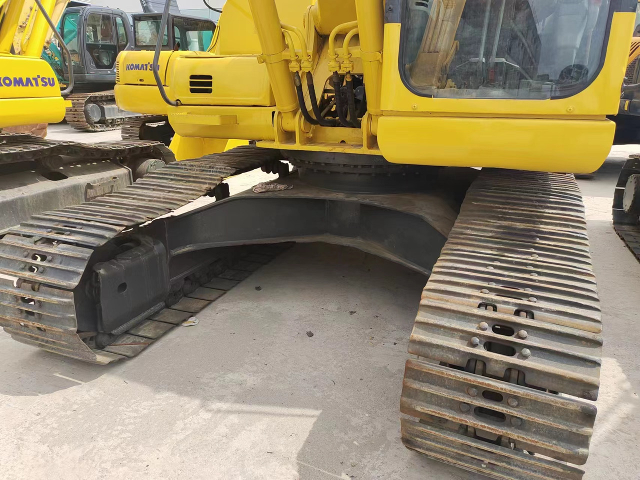 KOMATSU PC200-7 - Excavadora de cadenas: foto 5 KOMATSU PC200-7 - Excavadora de cadenas: foto 5