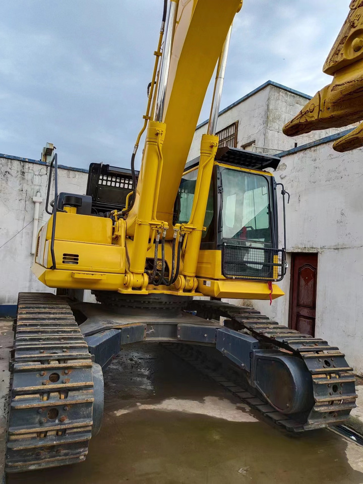 KOMATSU PC450-8 - Excavadora de cadenas: foto 1 KOMATSU PC450-8 - Excavadora de cadenas: foto 1