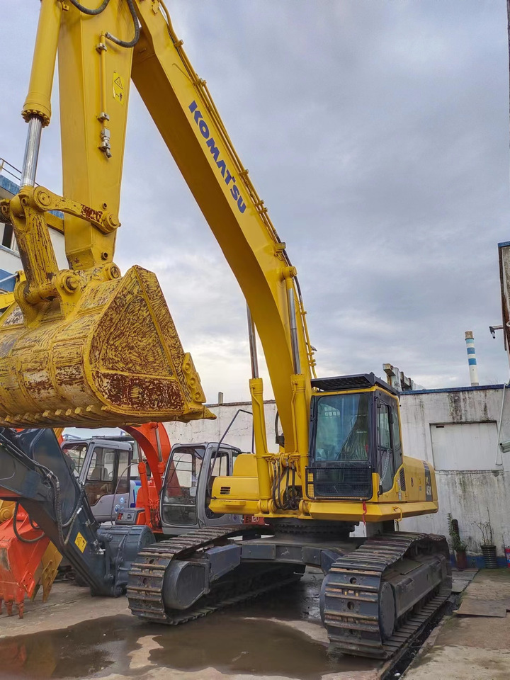 KOMATSU PC450-8 - Excavadora de cadenas: foto 2 KOMATSU PC450-8 - Excavadora de cadenas: foto 2