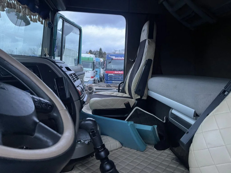Arrendamiento de DAF XF 105.460 Tractor unit DAF XF 105.460 Tractor unit: foto 14