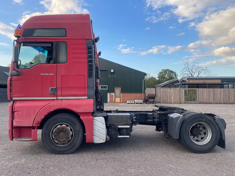 MAN TGA 18.460 Tractor unit manual pump - Cabeza tractora: foto 4 MAN TGA 18.460 Tractor unit manual pump - Cabeza tractora: foto 4