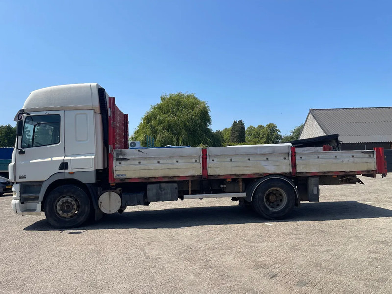 DAF CF 85 FLATBED TRUCK - Camión caja abierta: foto 5 DAF CF 85 FLATBED TRUCK - Camión caja abierta: foto 5