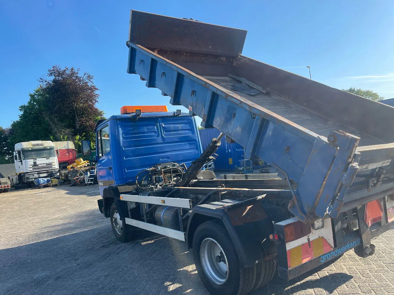 Mercedes-Benz 914 Tipper - Camión volquete: foto 4 Mercedes-Benz 914 Tipper - Camión volquete: foto 4