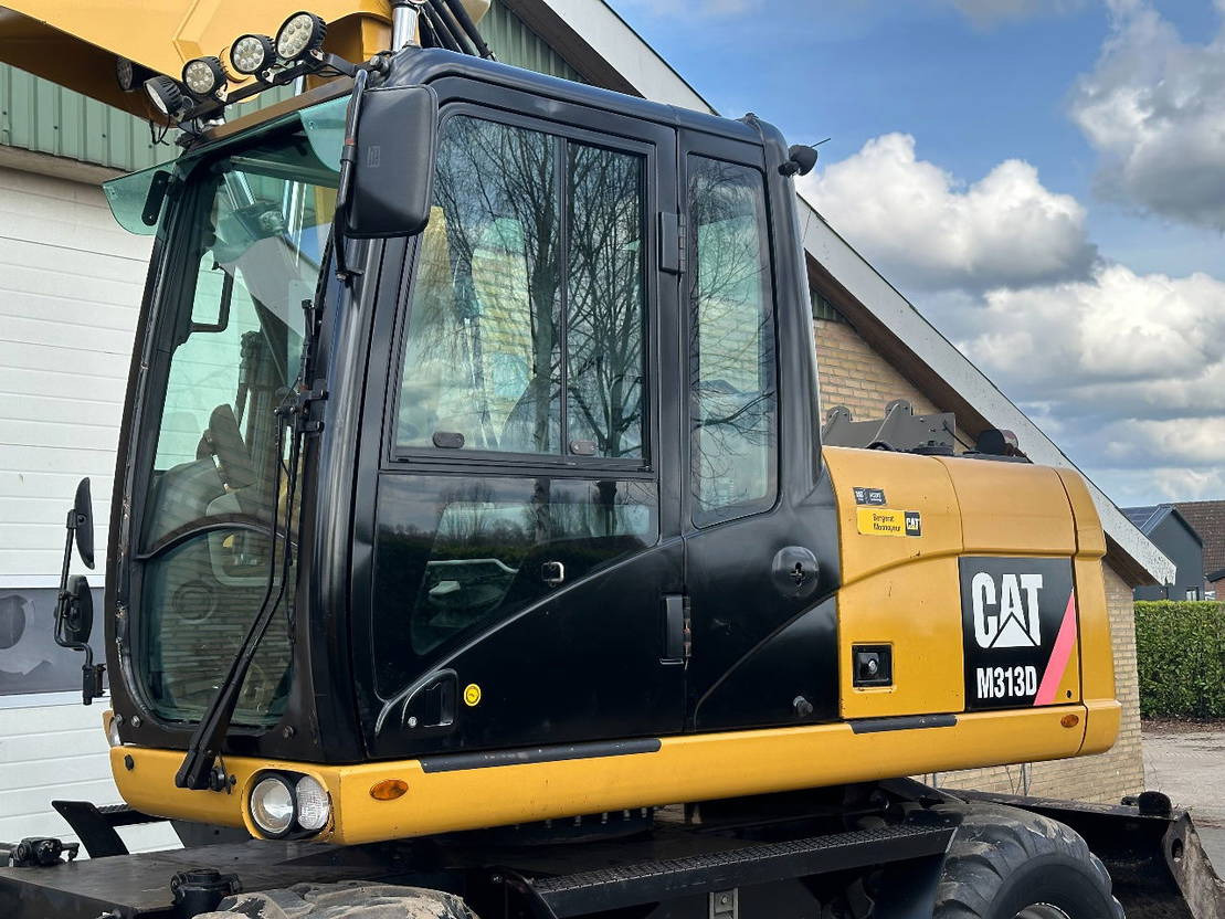 Caterpillar M313D - Excavadora de ruedas: foto 5 Caterpillar M313D - Excavadora de ruedas: foto 5