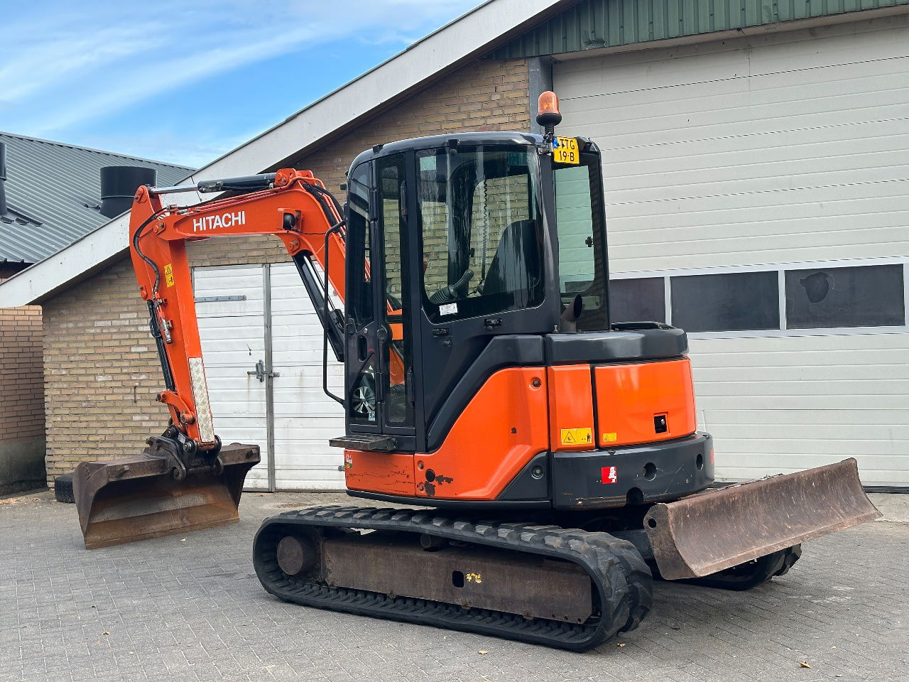 Hitachi ZX52U-3 CLR - Miniexcavadora: foto 2 Hitachi ZX52U-3 CLR - Miniexcavadora: foto 2