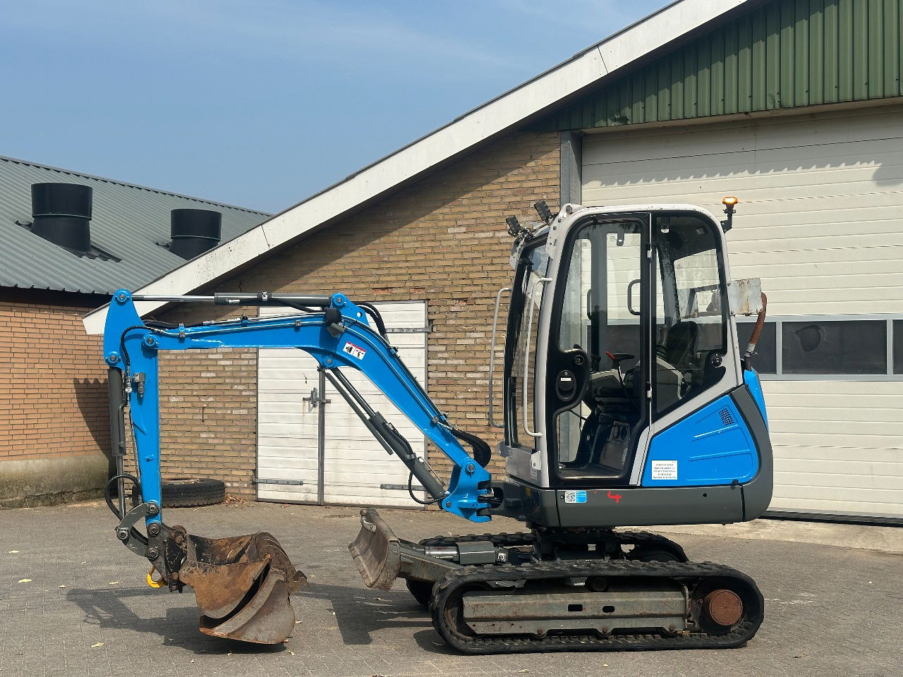 WACKER NEUSON ET24 - Miniexcavadora: foto 2 WACKER NEUSON ET24 - Miniexcavadora: foto 2