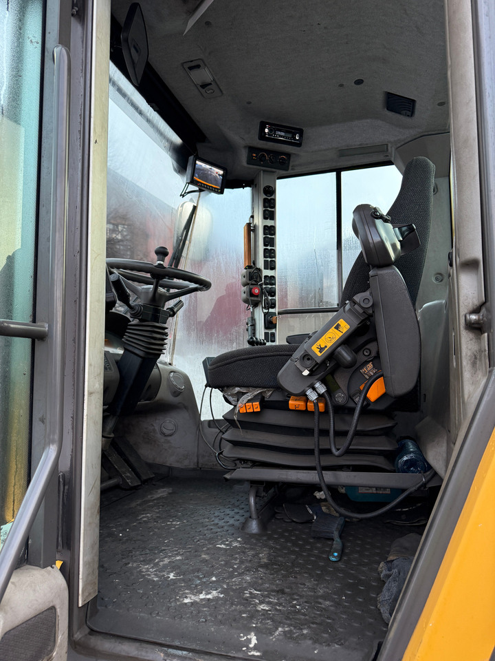 Cargadora de ruedas Volvo L70G: foto 15