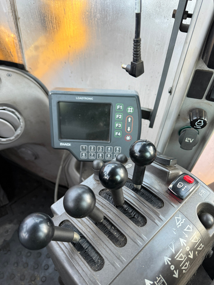 Cargadora de ruedas Volvo L70G: foto 18
