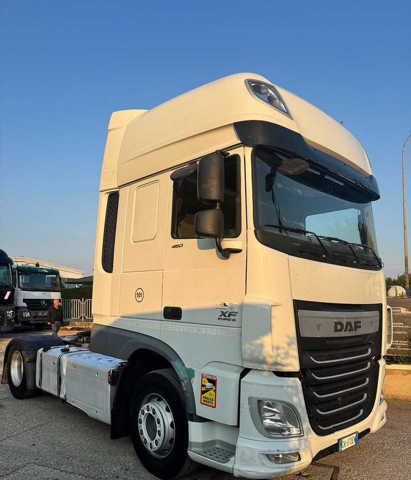 DAF XF 460 FT - 2017 - IMPIANTO RIBALTABILE - Cabeza tractora: foto 5 DAF XF 460 FT - 2017 - IMPIANTO RIBALTABILE - Cabeza tractora: foto 5