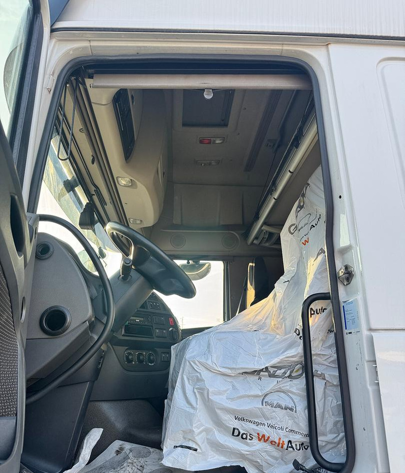 Cabeza tractora Daf XF 460 FT - euro 6 - 2017: foto 11 Cabeza tractora Daf XF 460 FT - euro 6 - 2017: foto 11