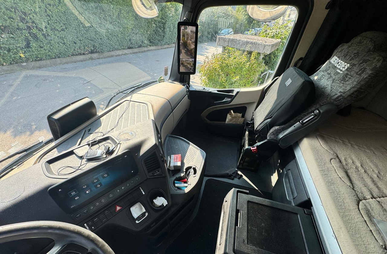 Cabeza tractora Mercedes Benz Actros 1848 - 2020: foto 9 Cabeza tractora Mercedes Benz Actros 1848 - 2020: foto 9