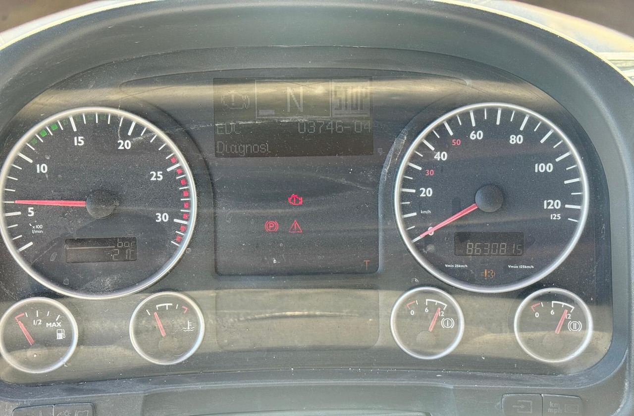 RIBALTABILE MAN TGA 41.480 (8X4) - Camión volquete: foto 4 RIBALTABILE MAN TGA 41.480 (8X4) - Camión volquete: foto 4