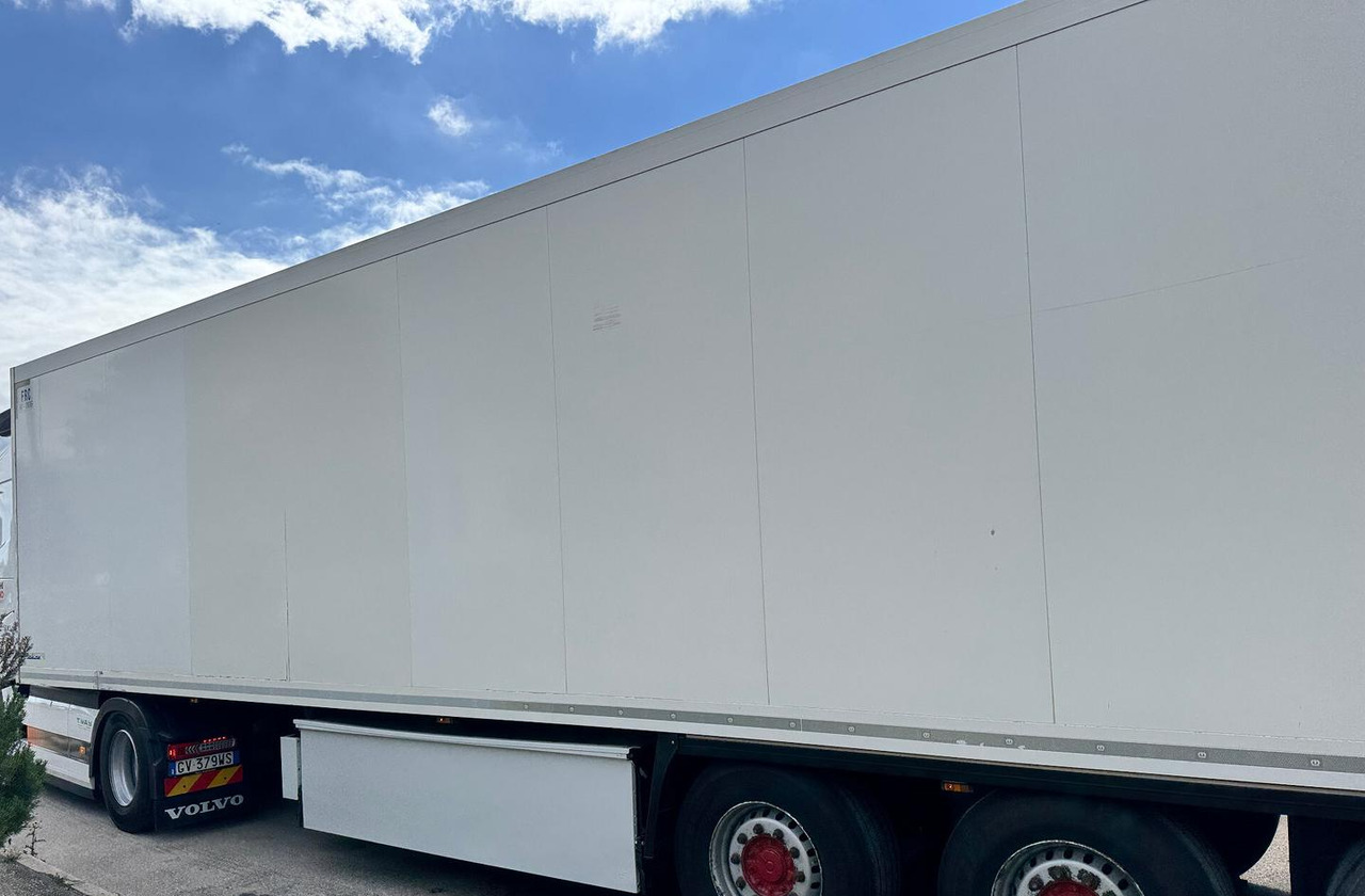 Semirimorchio Frigo Krone 2015 / FRC - Semirremolque frigorífico: foto 3 Semirimorchio Frigo Krone 2015 / FRC - Semirremolque frigorífico: foto 3