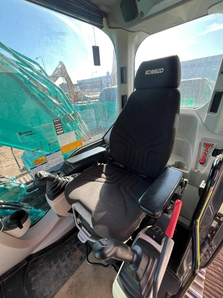 Excavadora de cadenas Kobelco SK 210 LC-10E: foto 16