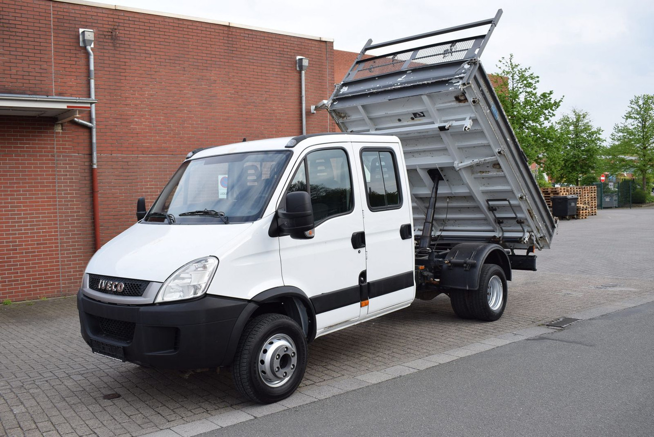 Iveco Daily 70 C17 Meiller Kipper Nutzlast 3100KG - Furgoneta basculante, Furgoneta combi: foto 1 Iveco Daily 70 C17 Meiller Kipper Nutzlast 3100KG - Furgoneta basculante, Furgoneta combi: foto 1