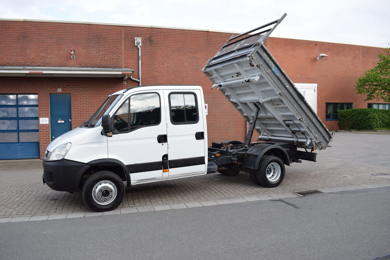 Iveco Daily 70 C17 Meiller Kipper Nutzlast 3100KG - Furgoneta basculante, Furgoneta combi: foto 2 Iveco Daily 70 C17 Meiller Kipper Nutzlast 3100KG - Furgoneta basculante, Furgoneta combi: foto 2