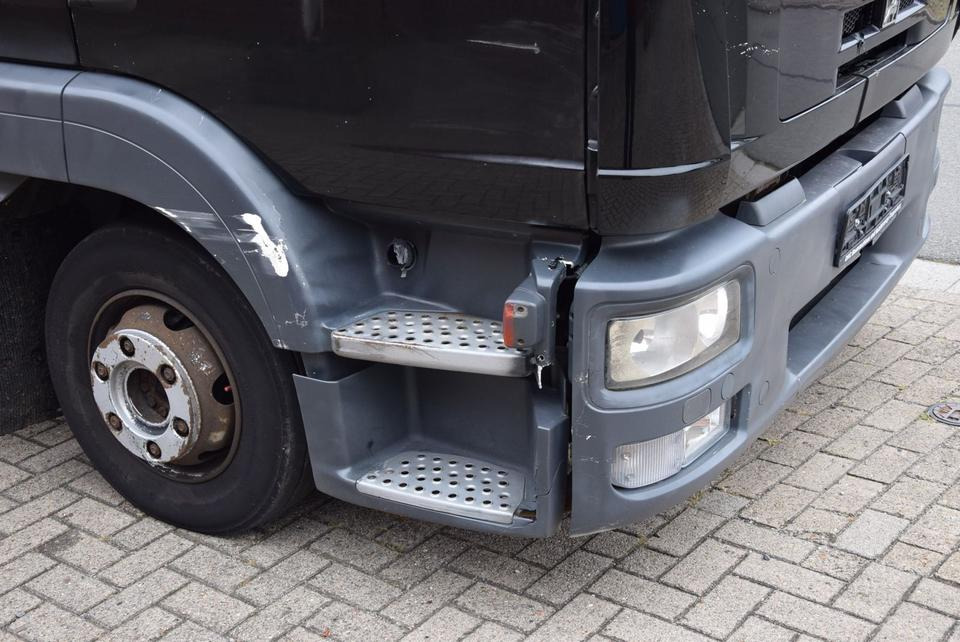 Camión caja cerrada MAN TGL 8.250 Koffer 6,10m Klima AHK Standh Tempomat: foto 14