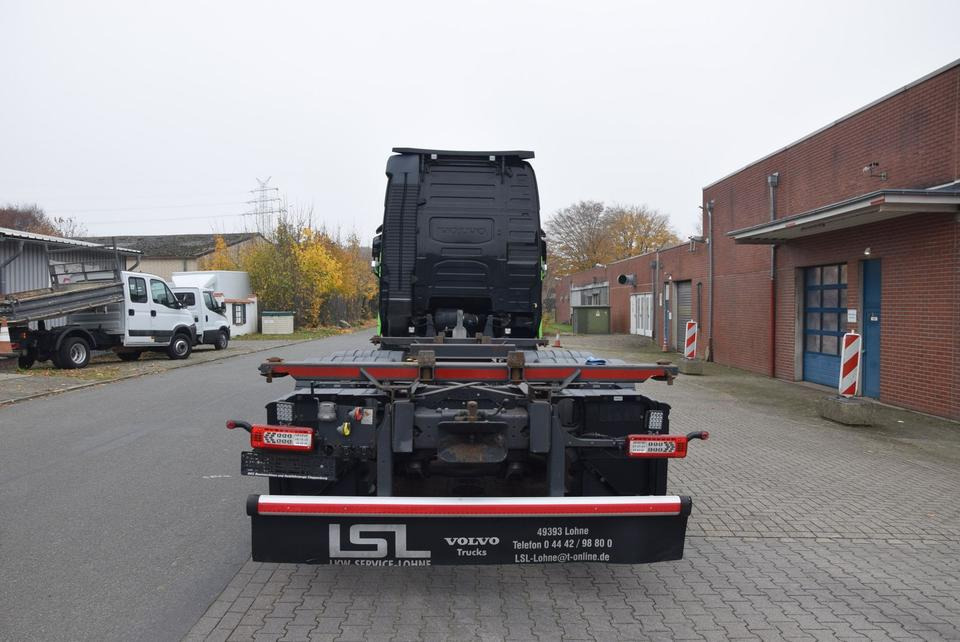 Camión portacontenedore/ Intercambiable Volvo FH 460 Fahrschule 3-AchsRetarder ACC 4-Sitze: foto 7 Camión portacontenedore/ Intercambiable Volvo FH 460 Fahrschule 3-AchsRetarder ACC 4-Sitze: foto 7