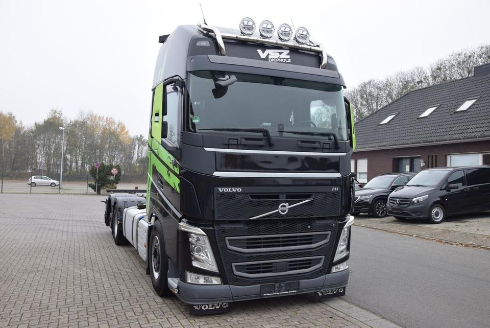 Camión portacontenedore/ Intercambiable Volvo FH 460 Fahrschule 3-AchsRetarder ACC 4-Sitze: foto 15 Camión portacontenedore/ Intercambiable Volvo FH 460 Fahrschule 3-AchsRetarder ACC 4-Sitze: foto 15