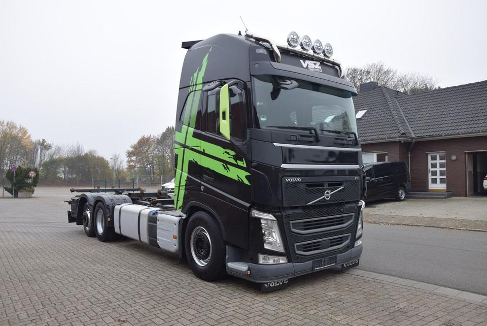 Camión portacontenedore/ Intercambiable Volvo FH 460 Fahrschule 3-AchsRetarder ACC 4-Sitze: foto 14 Camión portacontenedore/ Intercambiable Volvo FH 460 Fahrschule 3-AchsRetarder ACC 4-Sitze: foto 14