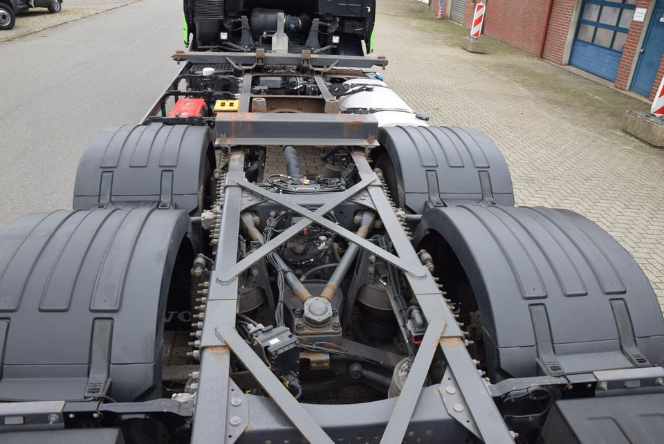 Camión portacontenedore/ Intercambiable Volvo FH 460 Fahrschule 3-AchsRetarder ACC 4-Sitze: foto 9 Camión portacontenedore/ Intercambiable Volvo FH 460 Fahrschule 3-AchsRetarder ACC 4-Sitze: foto 9