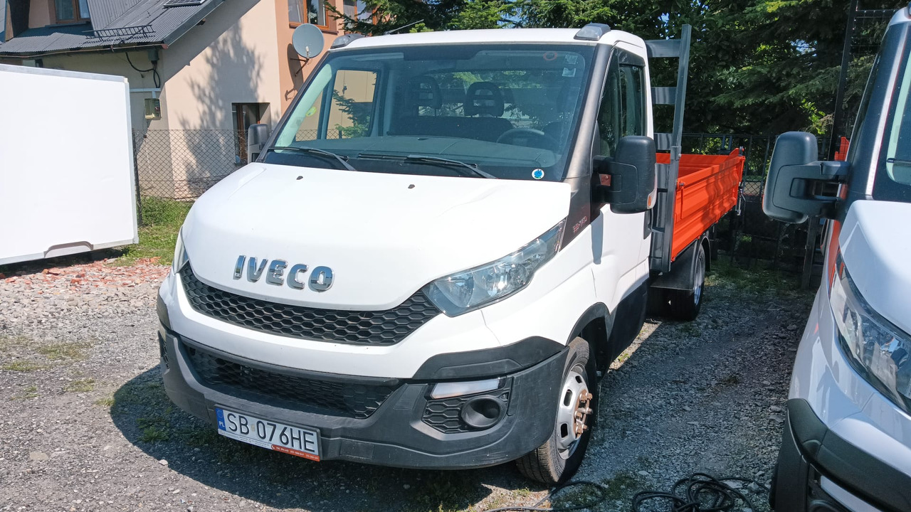 IVECO DAILY 35C13 WYWROTKA KIPER NR 864 - Furgoneta basculante: foto 1 IVECO DAILY 35C13 WYWROTKA KIPER NR 864 - Furgoneta basculante: foto 1