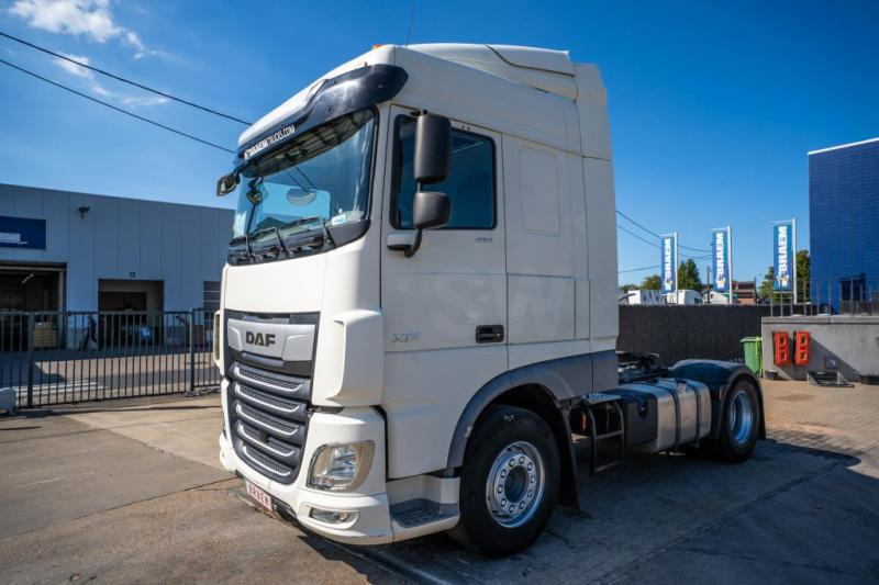 DAF XF 480 (50T.) + KIPHYDR. - Cabeza tractora: foto 1 DAF XF 480 (50T.) + KIPHYDR. - Cabeza tractora: foto 1