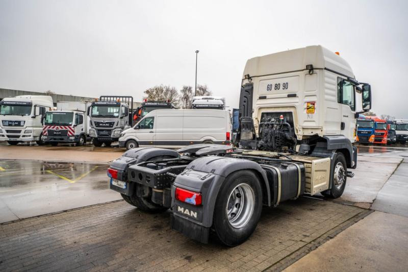 MAN TGS 18.460 LX BLS + INTARDER + HYDR - Cabeza tractora: foto 4 MAN TGS 18.460 LX BLS + INTARDER + HYDR - Cabeza tractora: foto 4