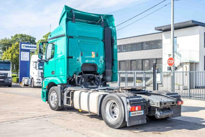 Mercedes ACTROS 1845 LS - Cabeza tractora: foto 4 Mercedes ACTROS 1845 LS - Cabeza tractora: foto 4