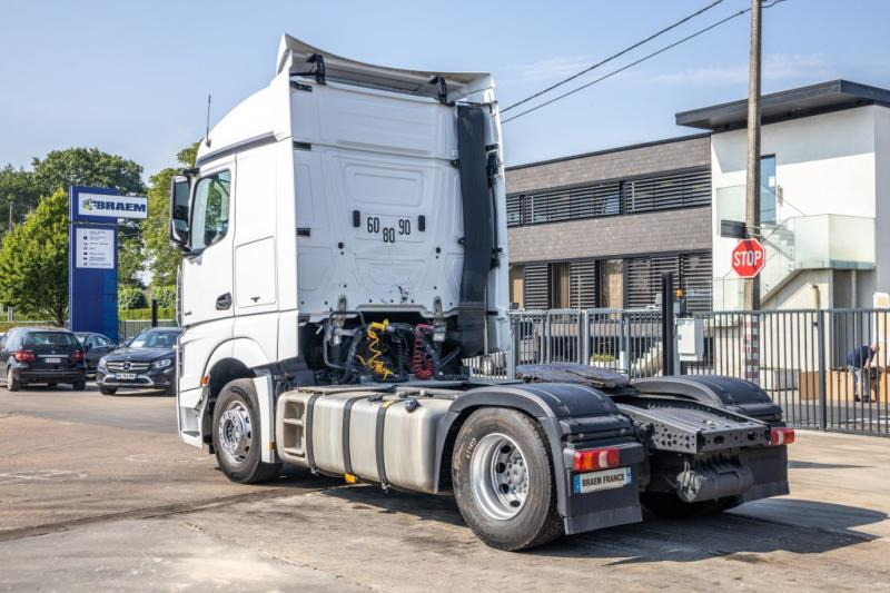 Mercedes ACTROS 1845 LS - Cabeza tractora: foto 4 Mercedes ACTROS 1845 LS - Cabeza tractora: foto 4