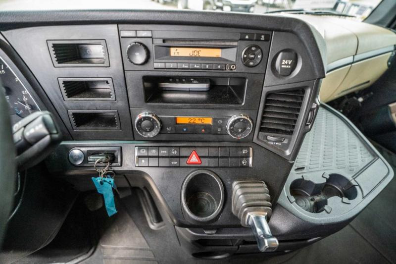 Arrendamiento de Mercedes ACTROS 1845 LS Mercedes ACTROS 1845 LS: foto 8 Arrendamiento de Mercedes ACTROS 1845 LS Mercedes ACTROS 1845 LS: foto 8