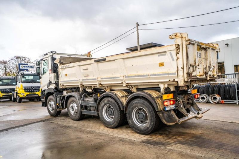 Camión volquete Renault C 480: foto 9