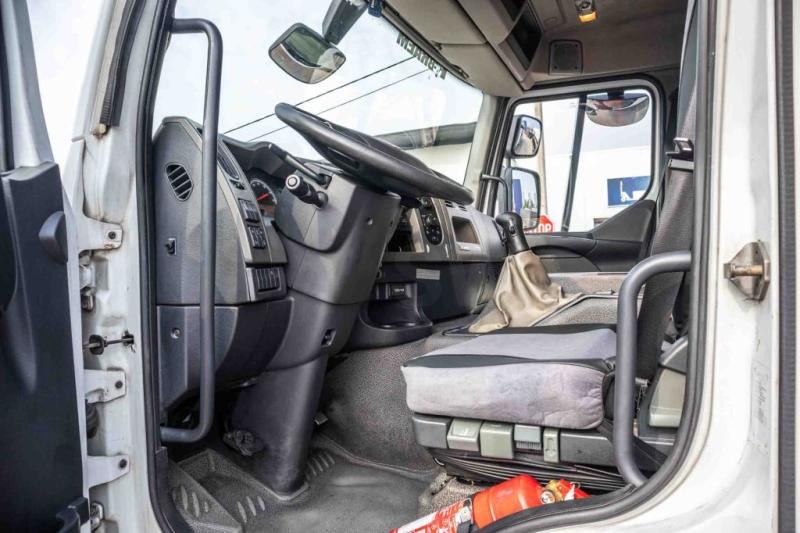 Arrendamiento de Renault PREMIUM 370 DXI +MAGYAR INOX 13.000 L/4comp. Renault PREMIUM 370 DXI +MAGYAR INOX 13.000 L/4comp.: foto 8