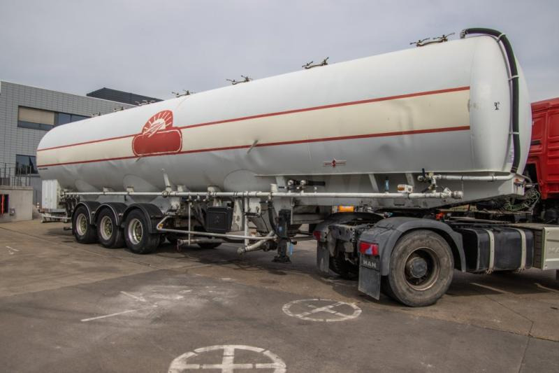 SPITZER SILO SILO SK60CP-60.000L / 7COMP. - Semirremolque: foto 1 SPITZER SILO SILO SK60CP-60.000L / 7COMP. - Semirremolque: foto 1