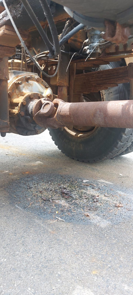 RENAULT - Camión volquete: foto 4 RENAULT - Camión volquete: foto 4