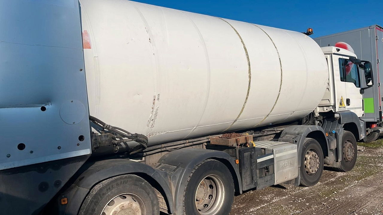 MAN TGS 35.360 8x2 - Camión de basura: foto 1 MAN TGS 35.360 8x2 - Camión de basura: foto 1