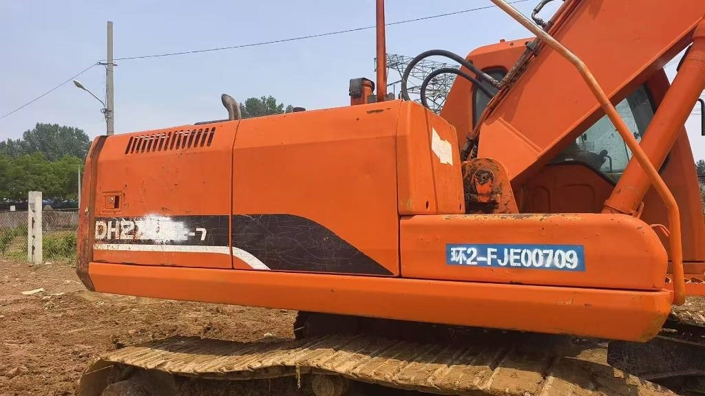 Doosan DH 225 LC-7 - Excavadora de cadenas: foto 3 Doosan DH 225 LC-7 - Excavadora de cadenas: foto 3