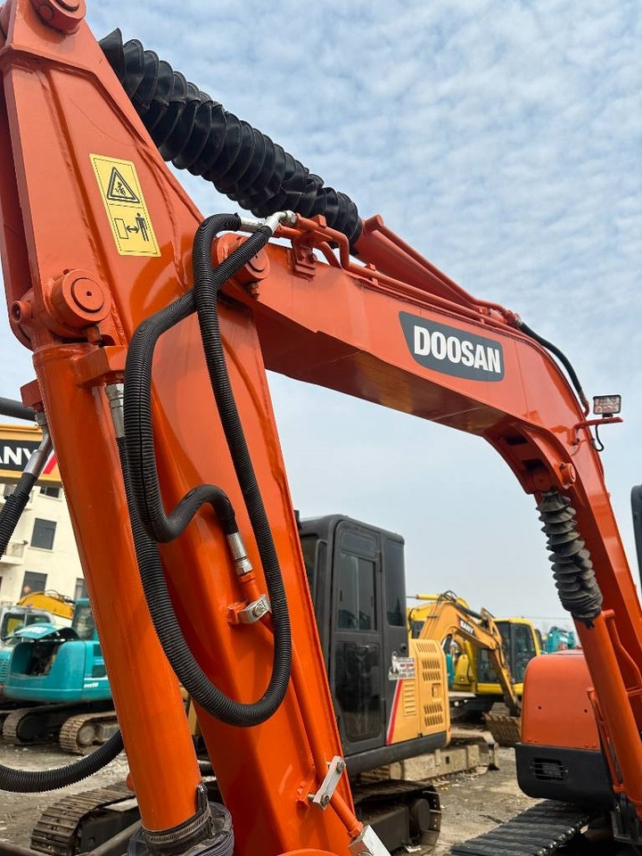 Doosan DH 60 - Miniexcavadora: foto 4 Doosan DH 60 - Miniexcavadora: foto 4