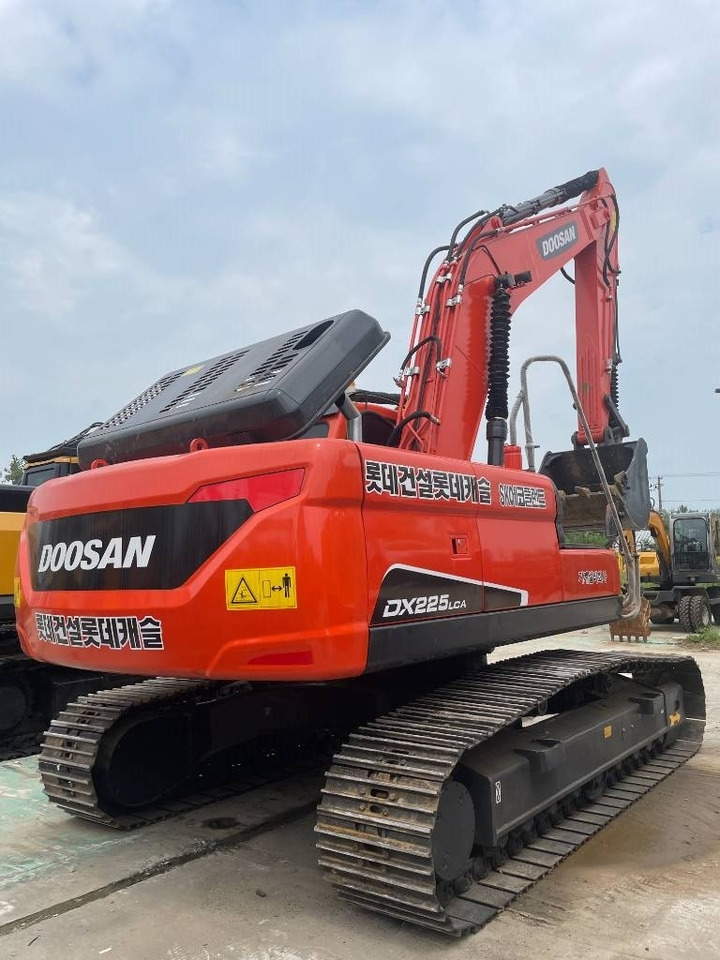 Doosan DX 225 LC - Excavadora de cadenas: foto 2 Doosan DX 225 LC - Excavadora de cadenas: foto 2