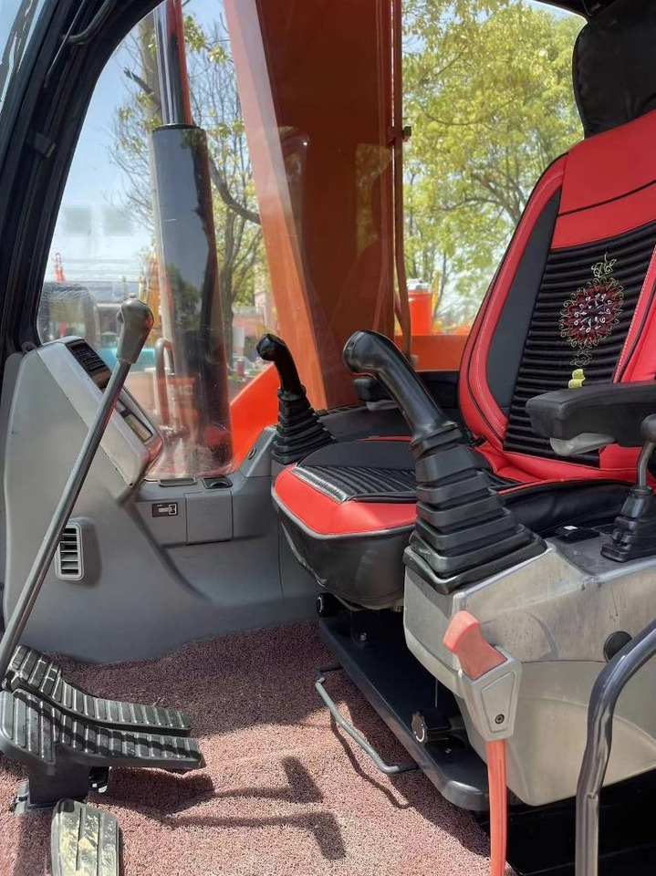 Doosan DX 75-9 C - Miniexcavadora: foto 4 Doosan DX 75-9 C - Miniexcavadora: foto 4