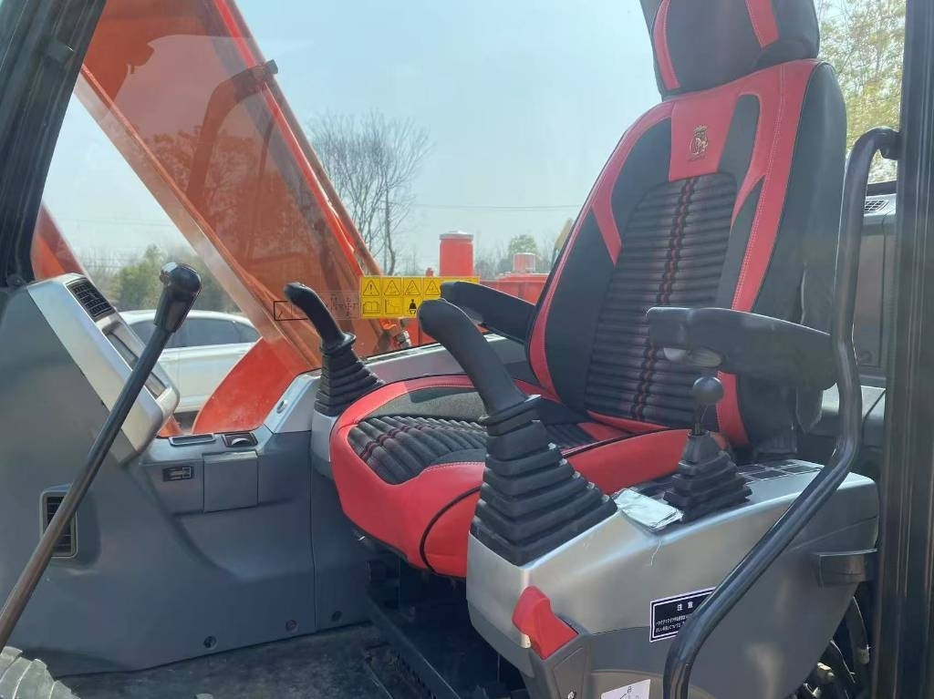 Doosan DX 75-9 C - Miniexcavadora: foto 2 Doosan DX 75-9 C - Miniexcavadora: foto 2