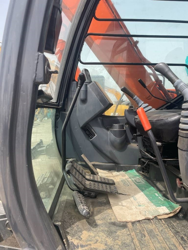 Miniexcavadora Hitachi ZX 70: foto 6 Miniexcavadora Hitachi ZX 70: foto 6