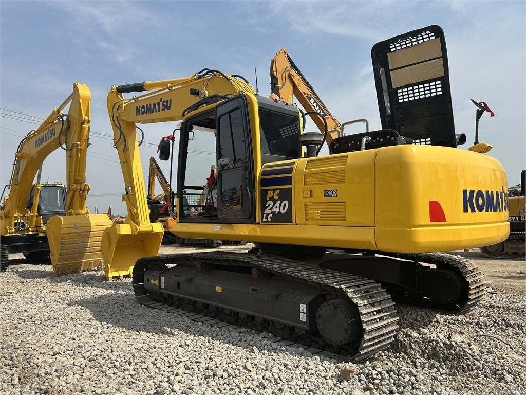 Komatsu PC240 - Excavadora de cadenas: foto 2 Komatsu PC240 - Excavadora de cadenas: foto 2