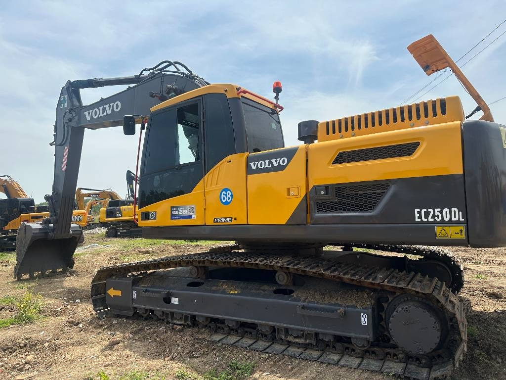 Volvo EC 250 D L  - Excavadora de cadenas: foto 1 Volvo EC 250 D L  - Excavadora de cadenas: foto 1